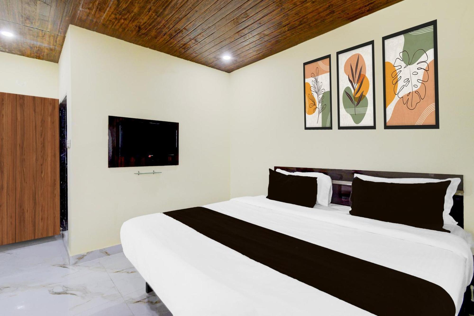 Hotel Super Collection O Srisailam Highway Shamshabad Esterno foto
