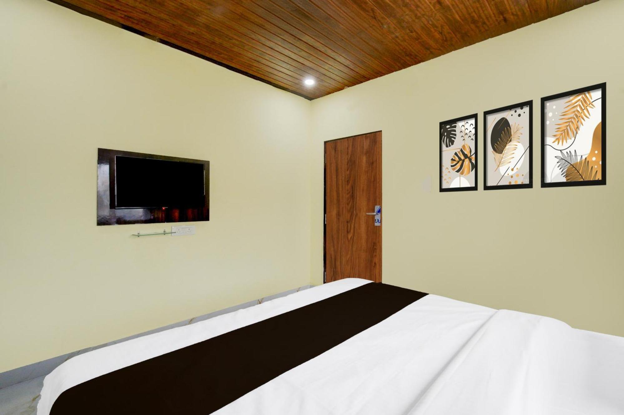 Hotel Super Collection O Srisailam Highway Shamshabad Esterno foto