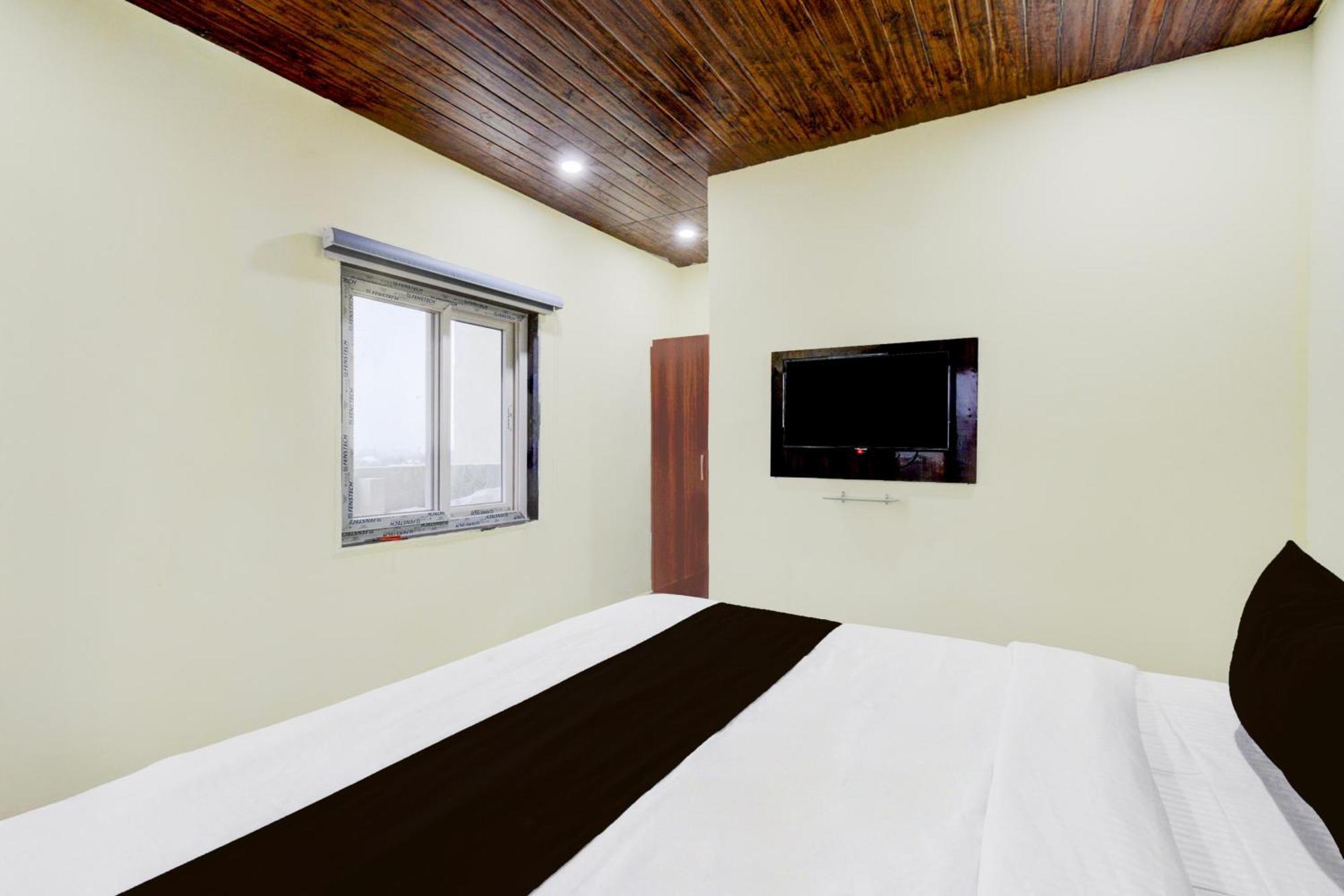 Hotel Super Collection O Srisailam Highway Shamshabad Esterno foto